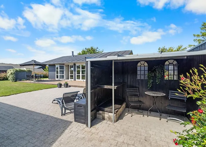 Mildred - 400m From The Sea By Interhome Otterup